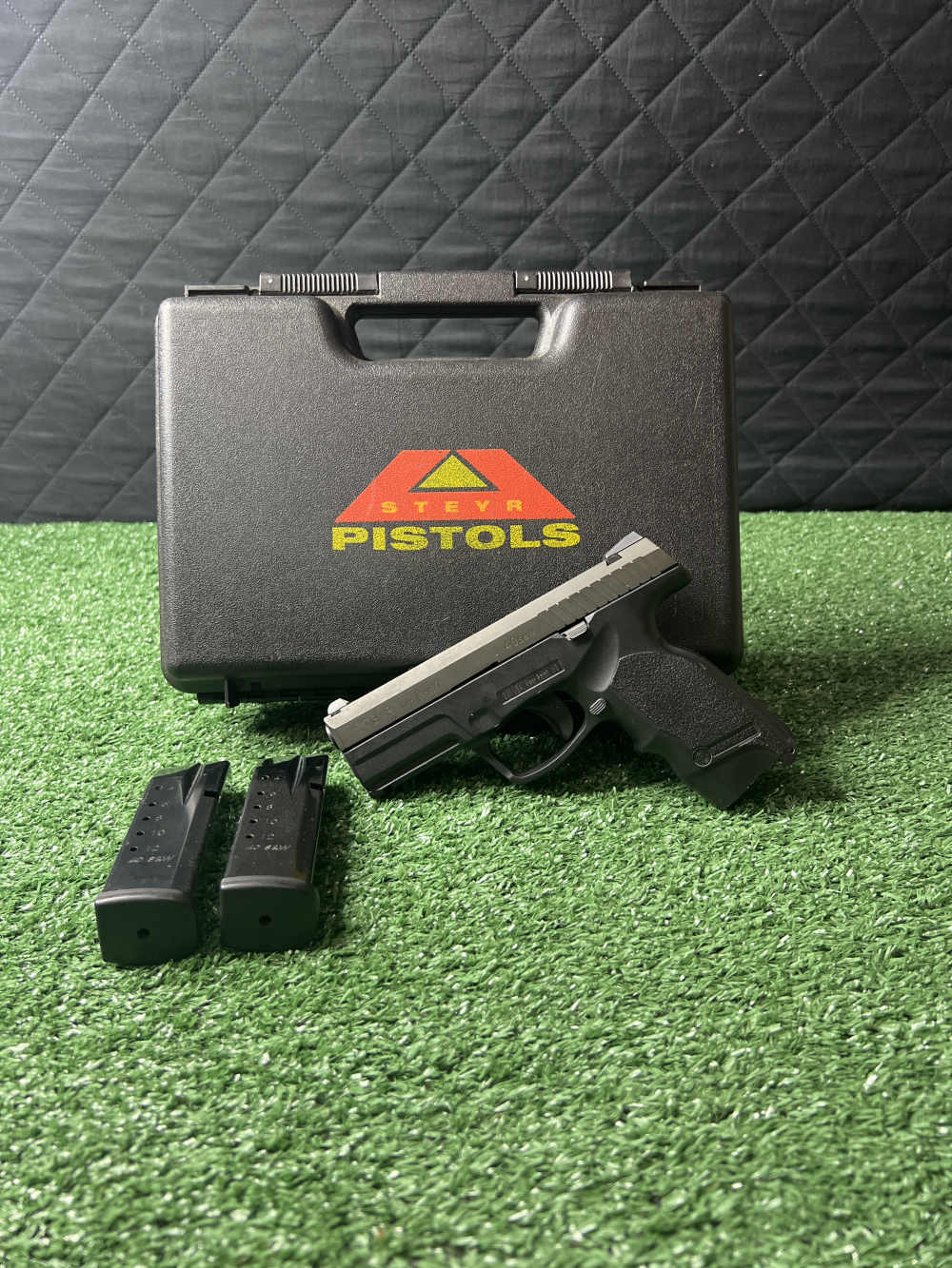 Steyr M40-A1 40 S&W DA/SA 12+1 Magazine Black-img-0