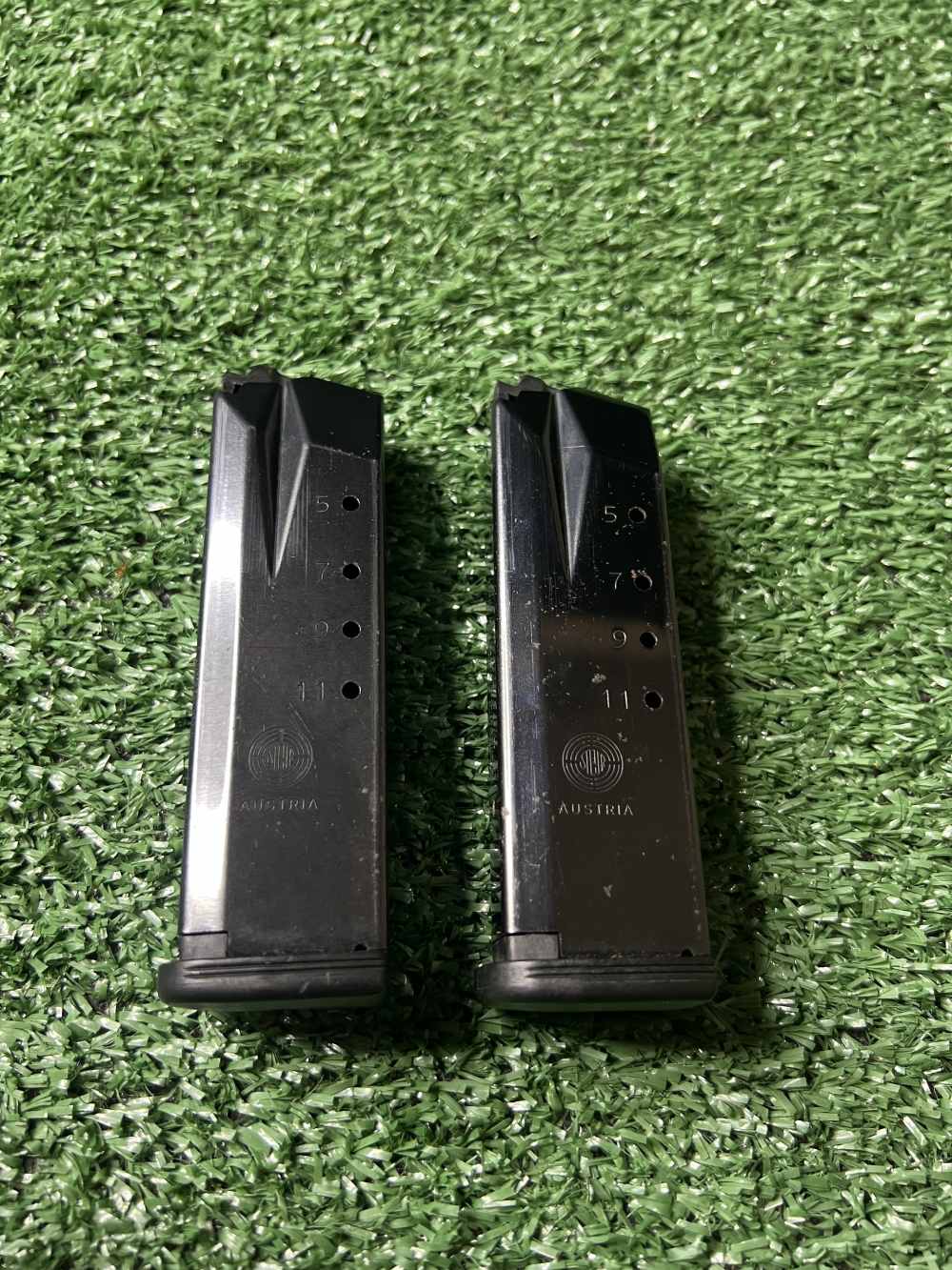 Steyr M40-A1 40 S&W DA/SA 12+1 Magazine Black-img-14