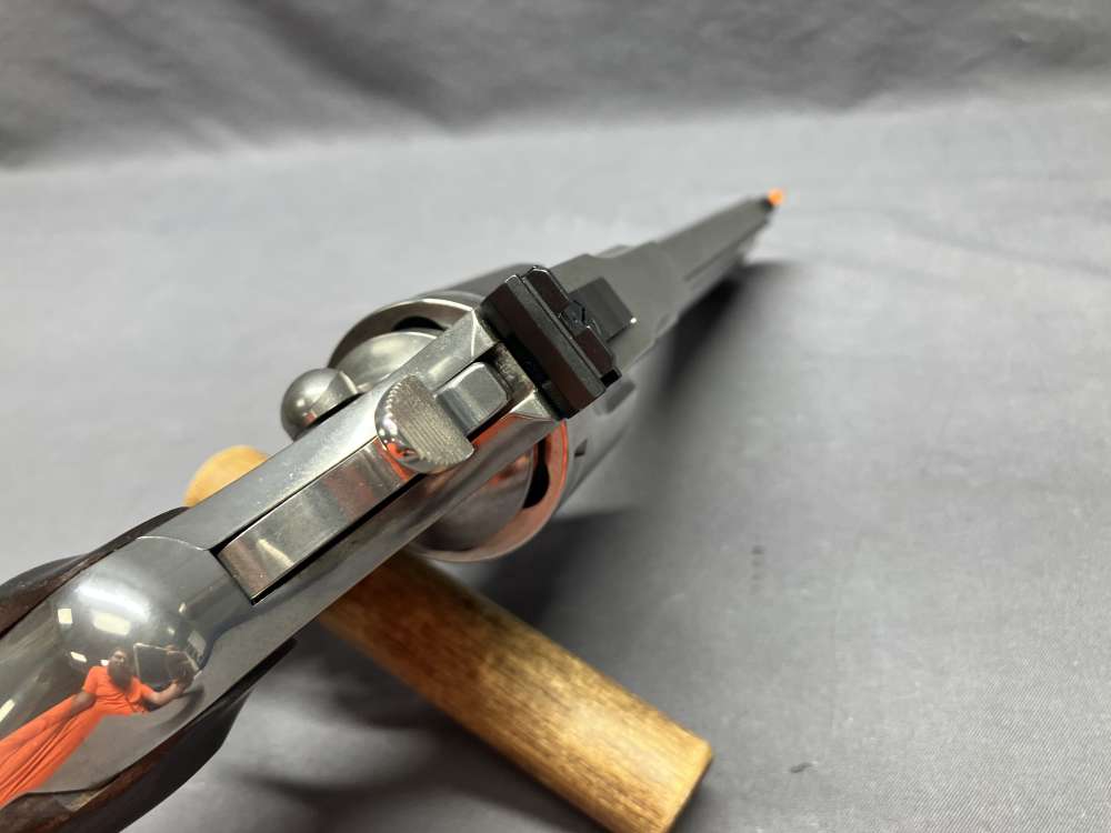 Stainless Colt Python - .357 Magnum - 6" Barrel w/ Factory Box-img-9