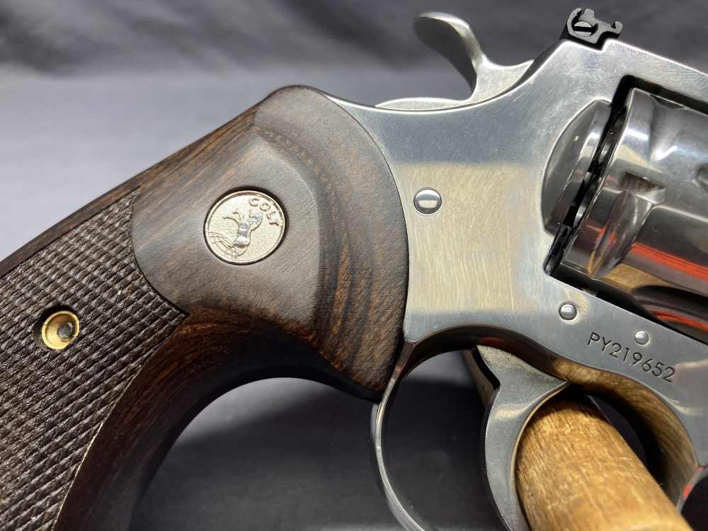 Stainless Colt Python - .357 Magnum - 6" Barrel w/ Factory Box-img-15