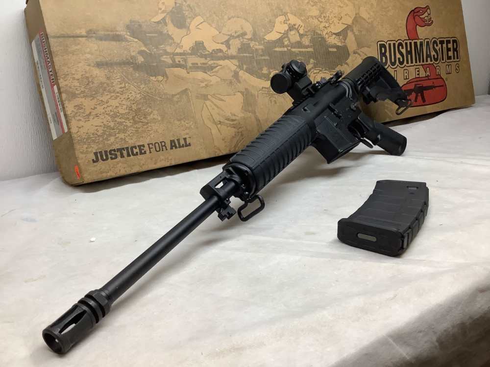Bushmaster XM-15 E2S Semi Auto 5.56mm Rifle VERY GOOD!-img-0