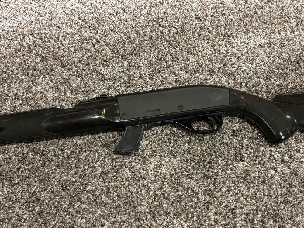 Remington Apache 77 rare Seneca green. 22 LR Semi automatic -img-3