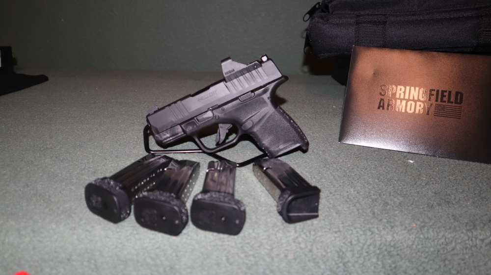 Springfield .380 Hellcat with Viridian RFX 11-img-7