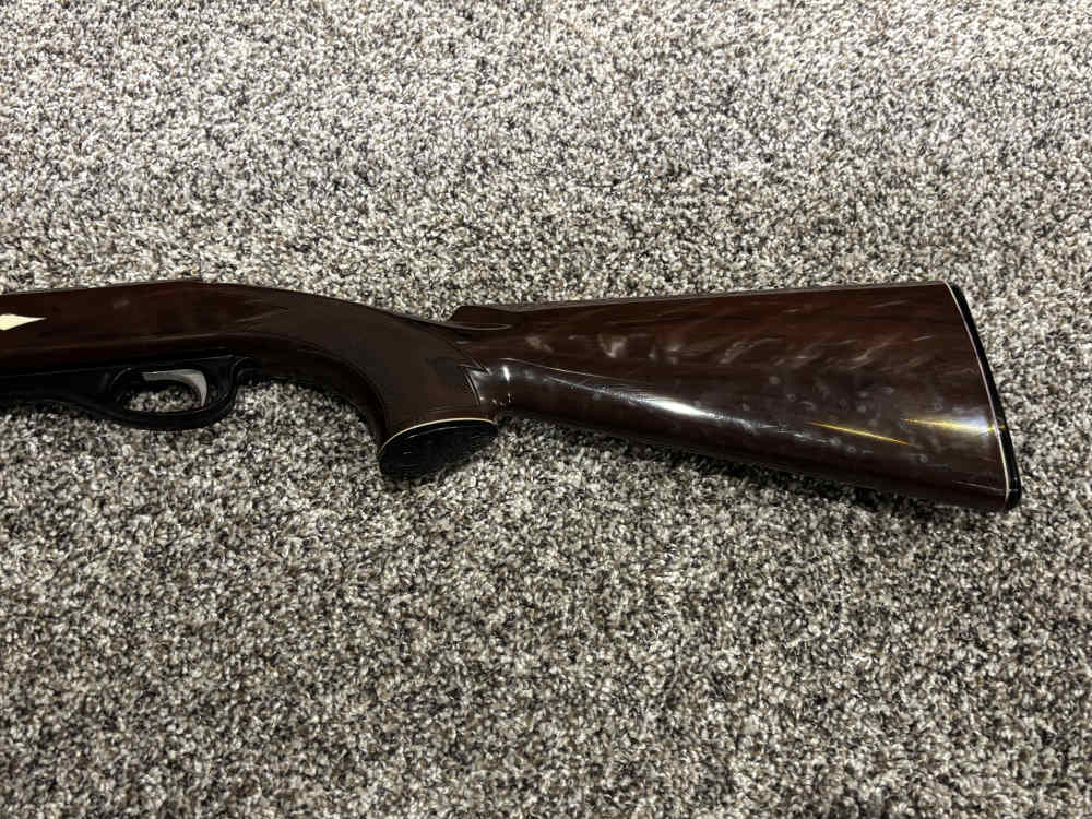 Remington Nylon 11 first year production 1962. 22 LR Bolt action-img-1