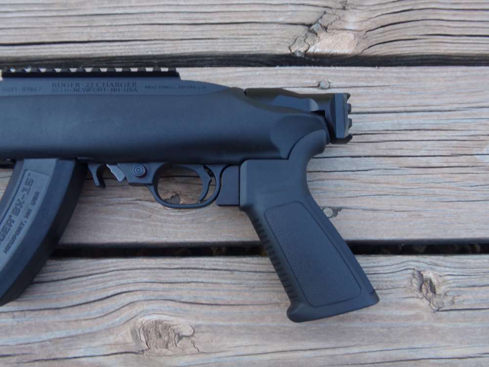 Ruger 22 Charger with 1913 picatinny brace rail NEW Threaded 1/2X28-img-10