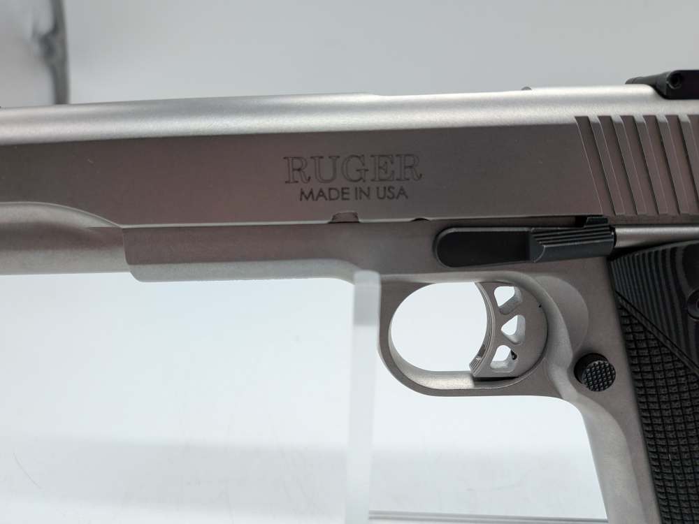 The classic Ruger SR1911 chambered in god's round 45 ACP-img-4