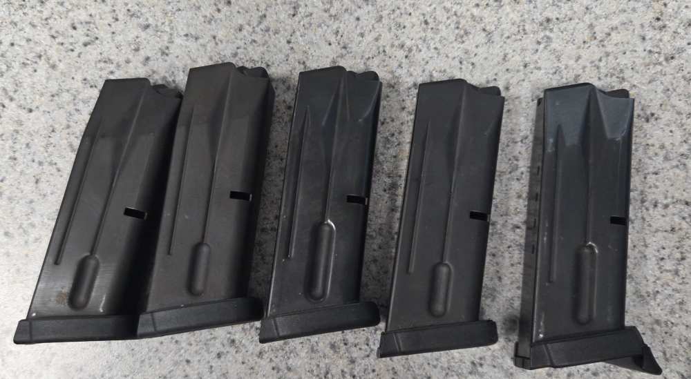 Beretta 9000 S 9mm-img-17