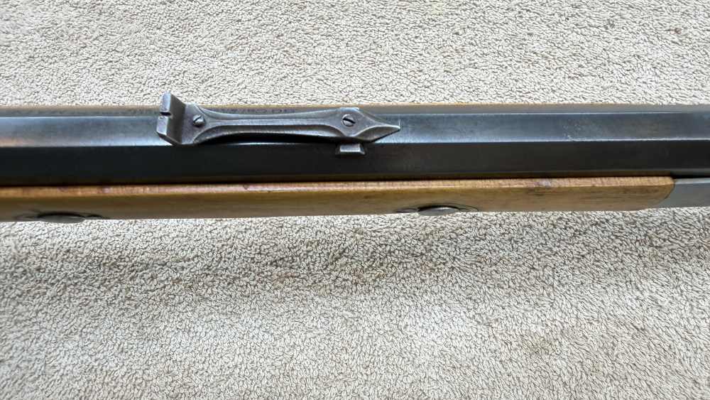 CVA Mountain Rifle Collectors item EARLY TYPE 1 Made in 1977 50 Cal-img-25