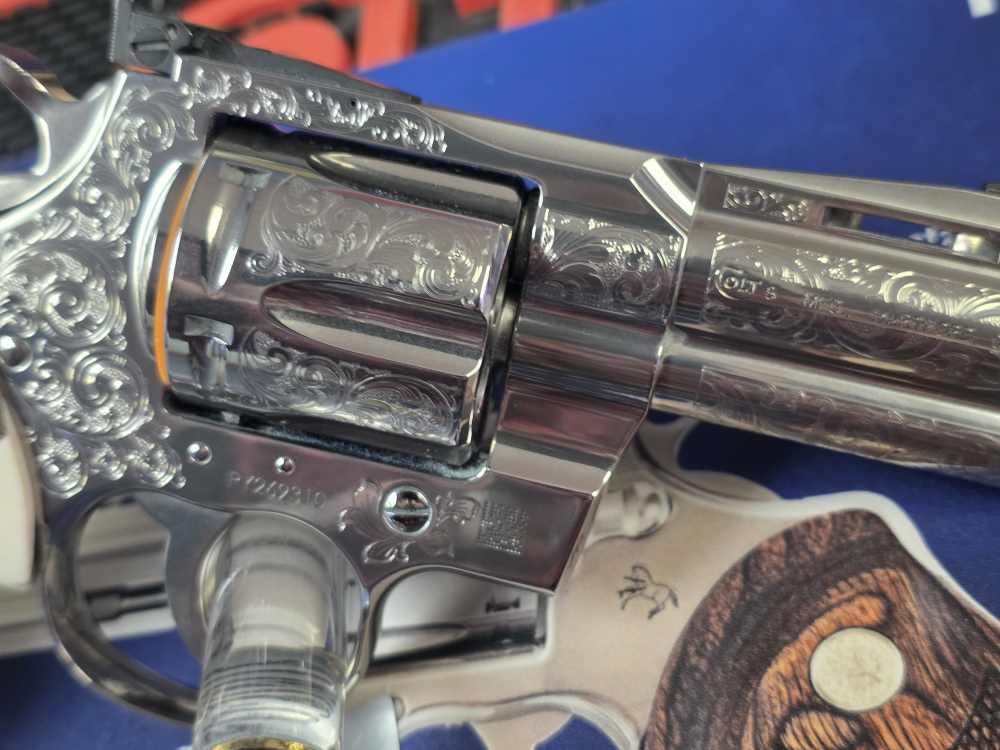 COLT PYTHON 357MAG 3 iNCH ENGRAVED GENUINE STAG GRIPS FACTORY NEW  ON SALE-img-4