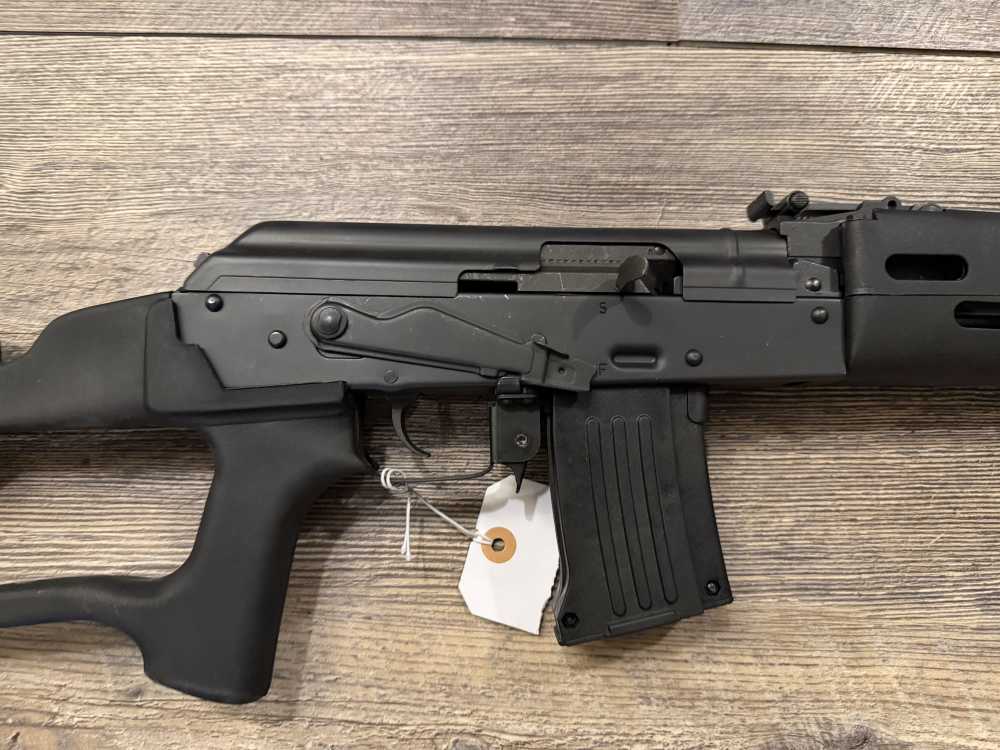 Chiappa Rak 9 with beretta and glock magazine very low round count!-img-8