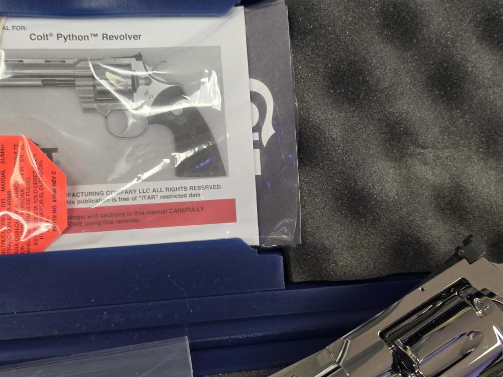 COLT PYTHON 3INCH 357MAG  BRIGHT STAINLESS GENUINE STAG GRIPS  NEW ON SALE-img-18