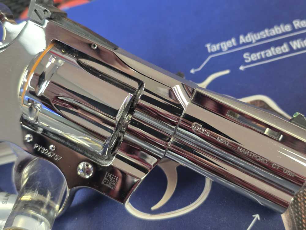 COLT PYTHON 3INCH 357MAG  BRIGHT STAINLESS GENUINE STAG GRIPS  NEW ON SALE-img-3
