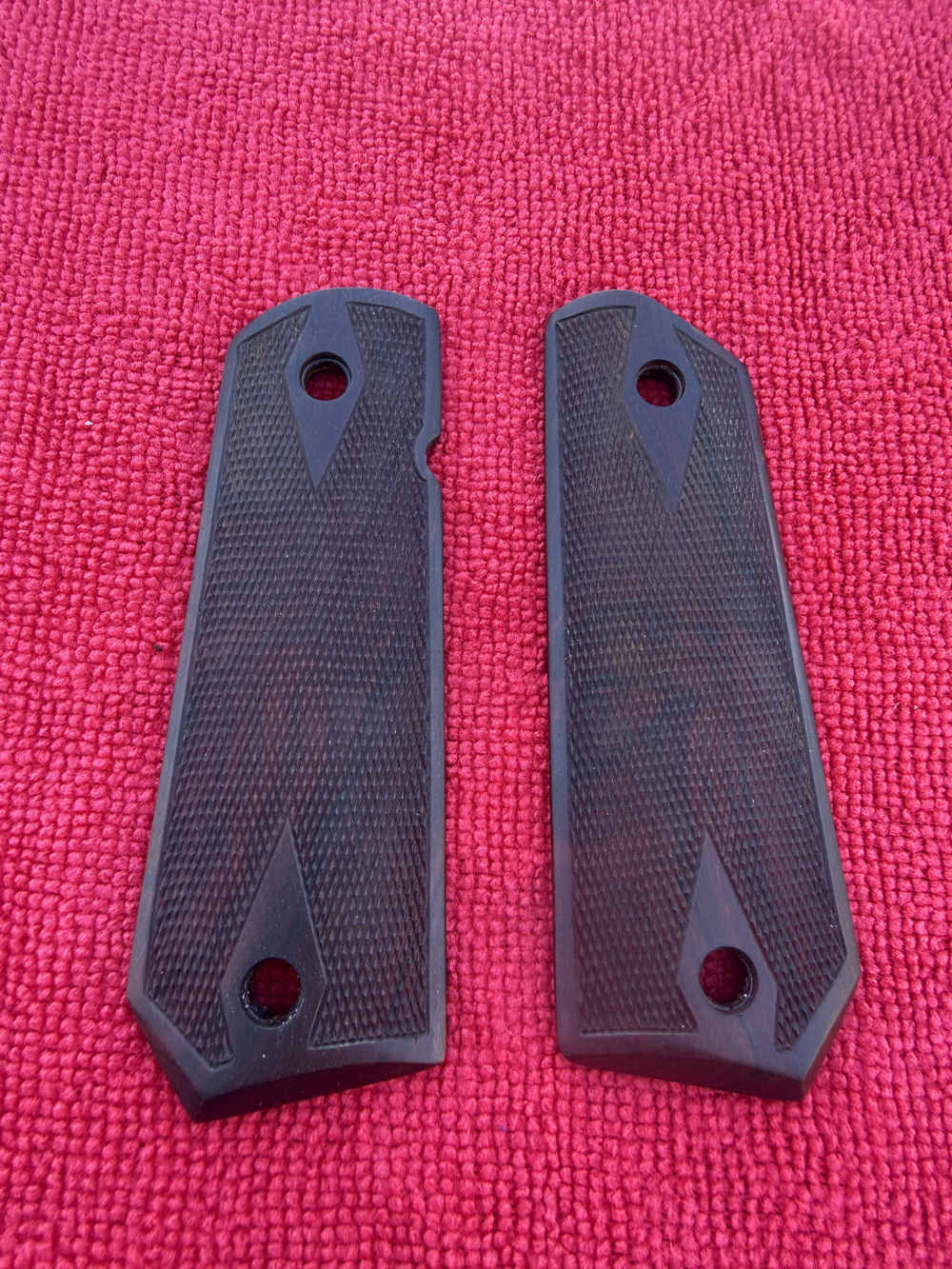 ED BROWN COCOBOLO GRIPS HAND CHECKERED BY AN OLD MASTER-img-0