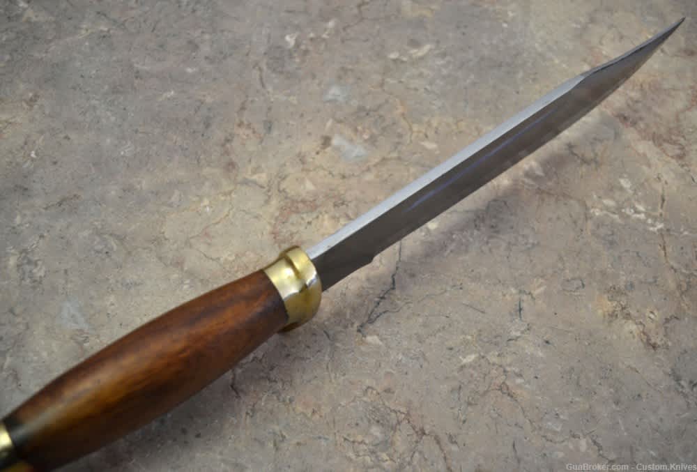 Custom Made Surgical Steel Hunting Knife with Walnut Wood Handle (AS 16)-img-5