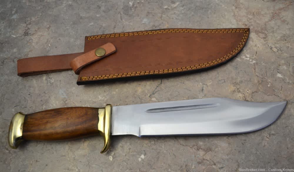 Custom Made Surgical Steel Hunting Knife with Walnut Wood Handle (AS 16)-img-0