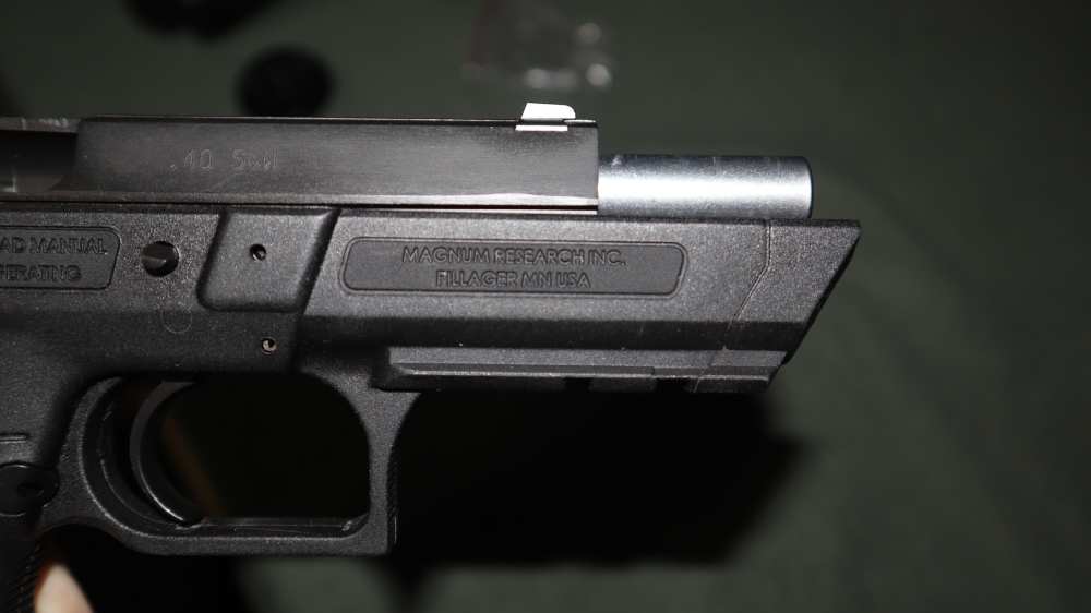 Magnum Research Baby Eagle II .40 S&W -img-7