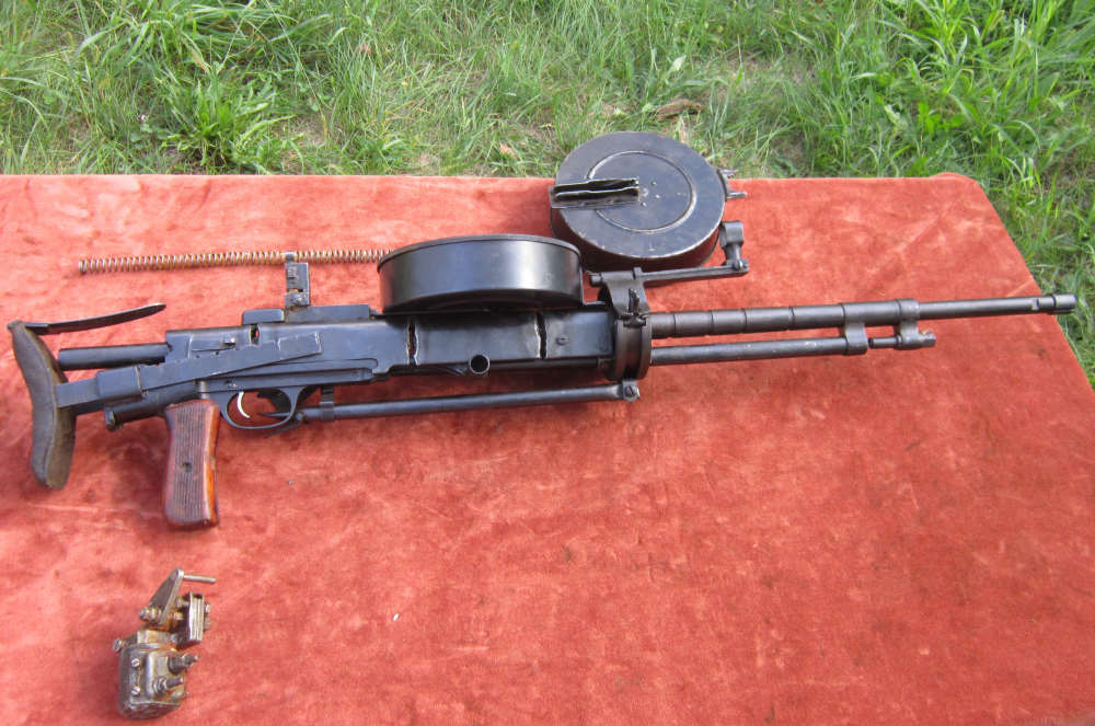 1945 Russian DTM SEMI AUTO DP-Tanker LMG parts kit, w/barrel, 2 Drums,tools-img-2