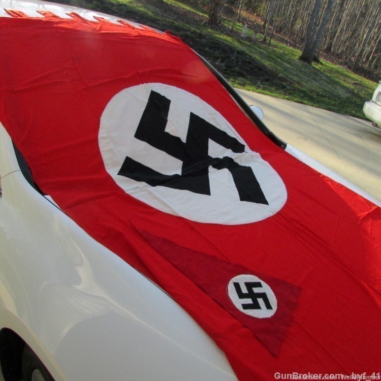 GERMAN WWII NSDAP DOUBLED SIDED BANNER & SMALL PENNANT FLAG (PRE-1945)-img-0