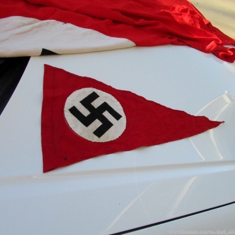 GERMAN WWII NSDAP DOUBLED SIDED BANNER & SMALL PENNANT FLAG (PRE-1945)-img-14
