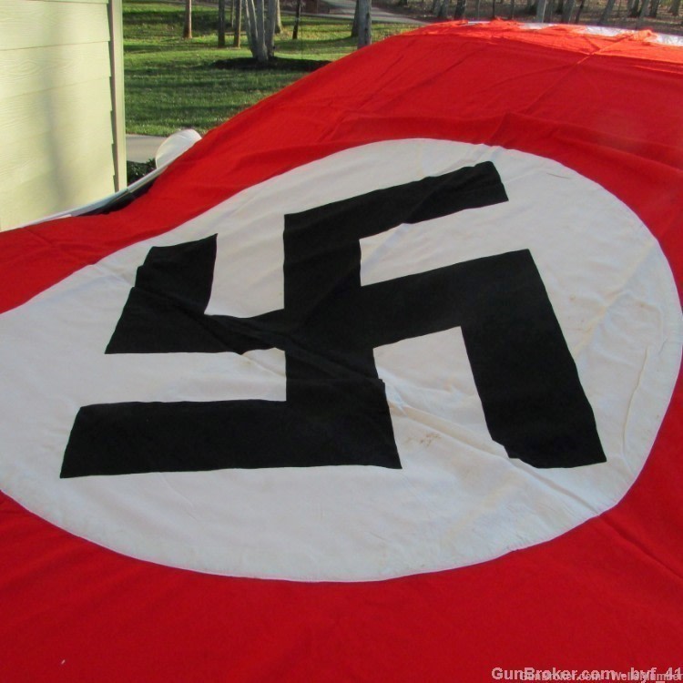 GERMAN WWII NSDAP DOUBLED SIDED BANNER & SMALL PENNANT FLAG (PRE-1945)-img-16