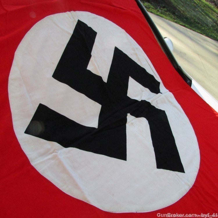 GERMAN WWII NSDAP DOUBLED SIDED BANNER & SMALL PENNANT FLAG (PRE-1945)-img-5