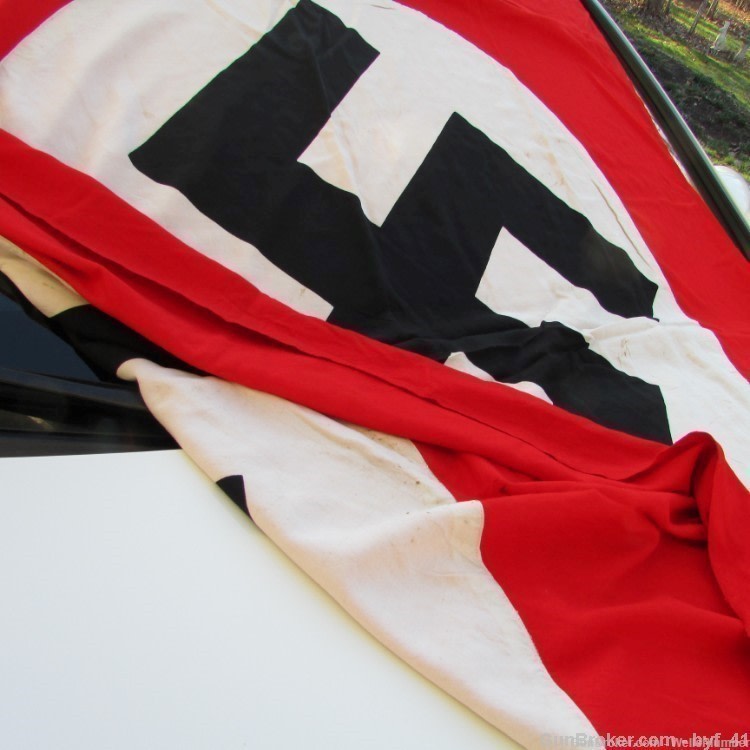 GERMAN WWII NSDAP DOUBLED SIDED BANNER & SMALL PENNANT FLAG (PRE-1945)-img-13