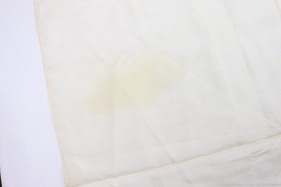 JAPANESE WWII SILK FLAG GOOD LUCK WITH TIE STRINGS (VERY CLEAN)-img-8