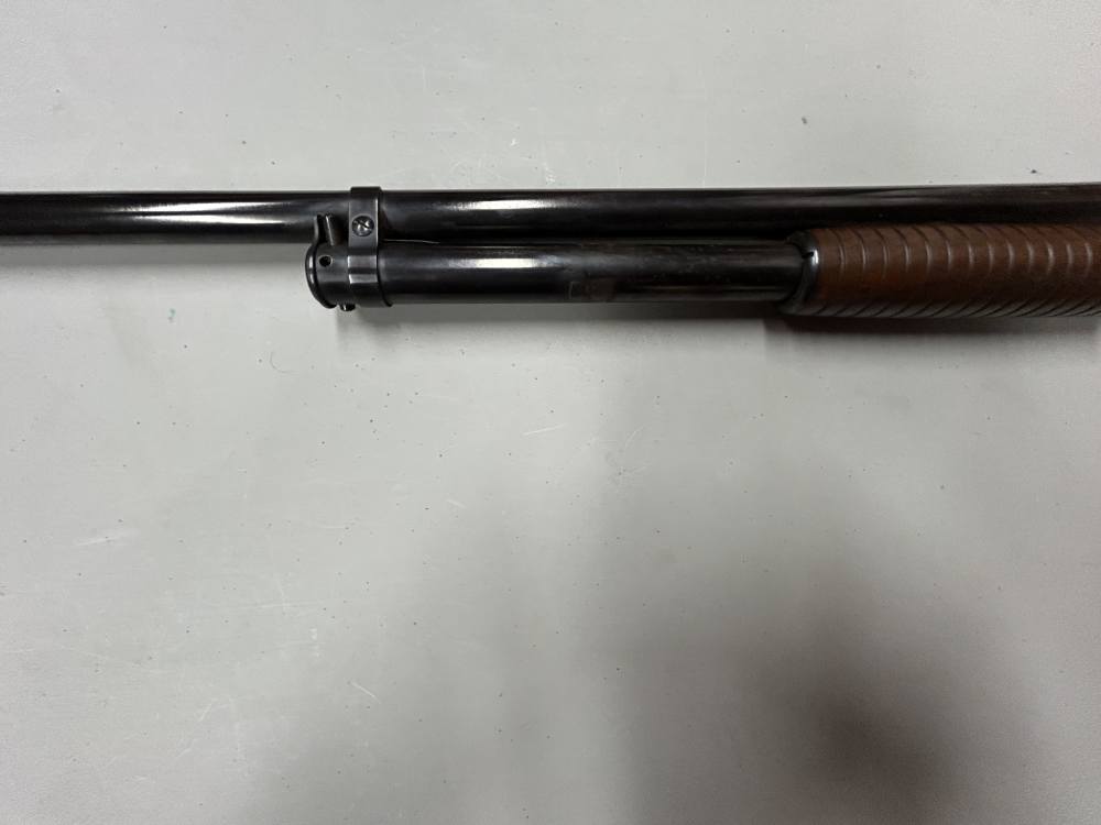 Winchester 12 12GA Pump Shotgun-img-4