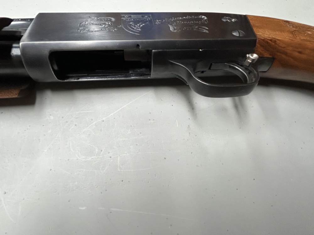 Ithaca 37 Ducks Unlimited 12GA-img-11