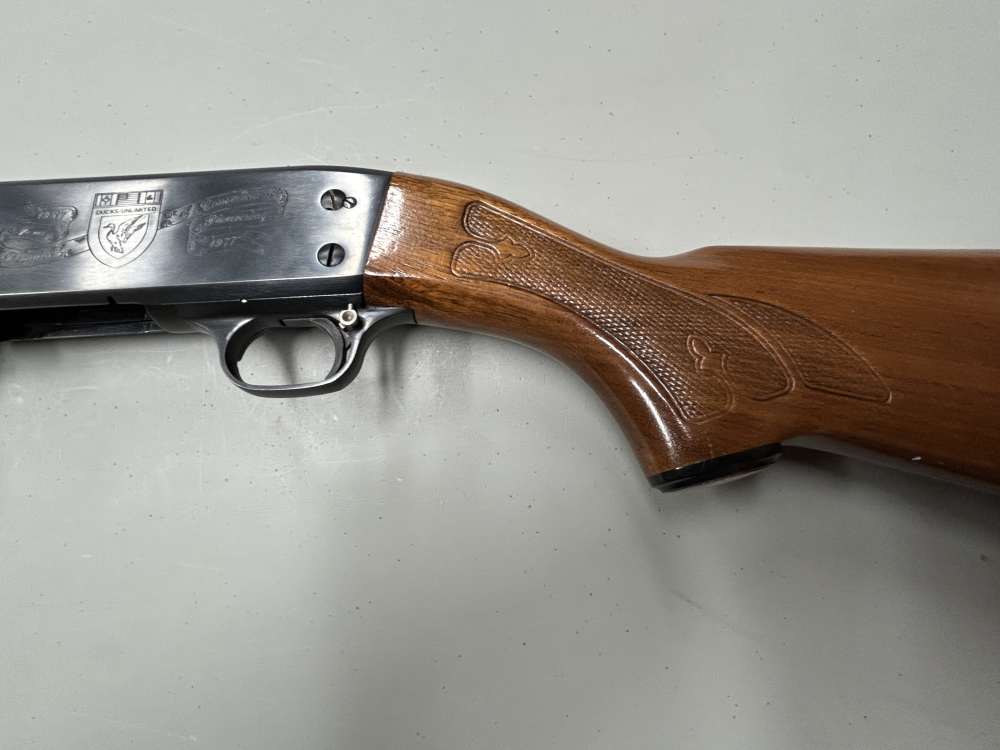 Ithaca 37 Ducks Unlimited 12GA-img-5