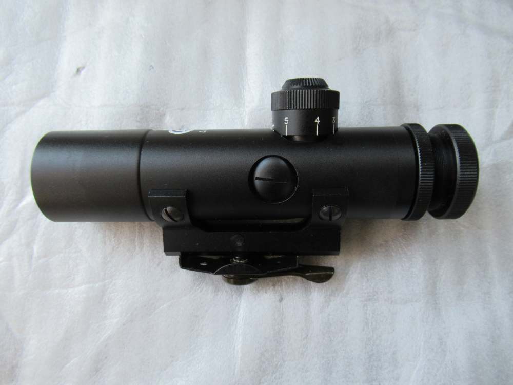 Superb Colt AR 15 4 x 20 Sporter Rifle Scope Mint in Box with Papers Nice!-img-1