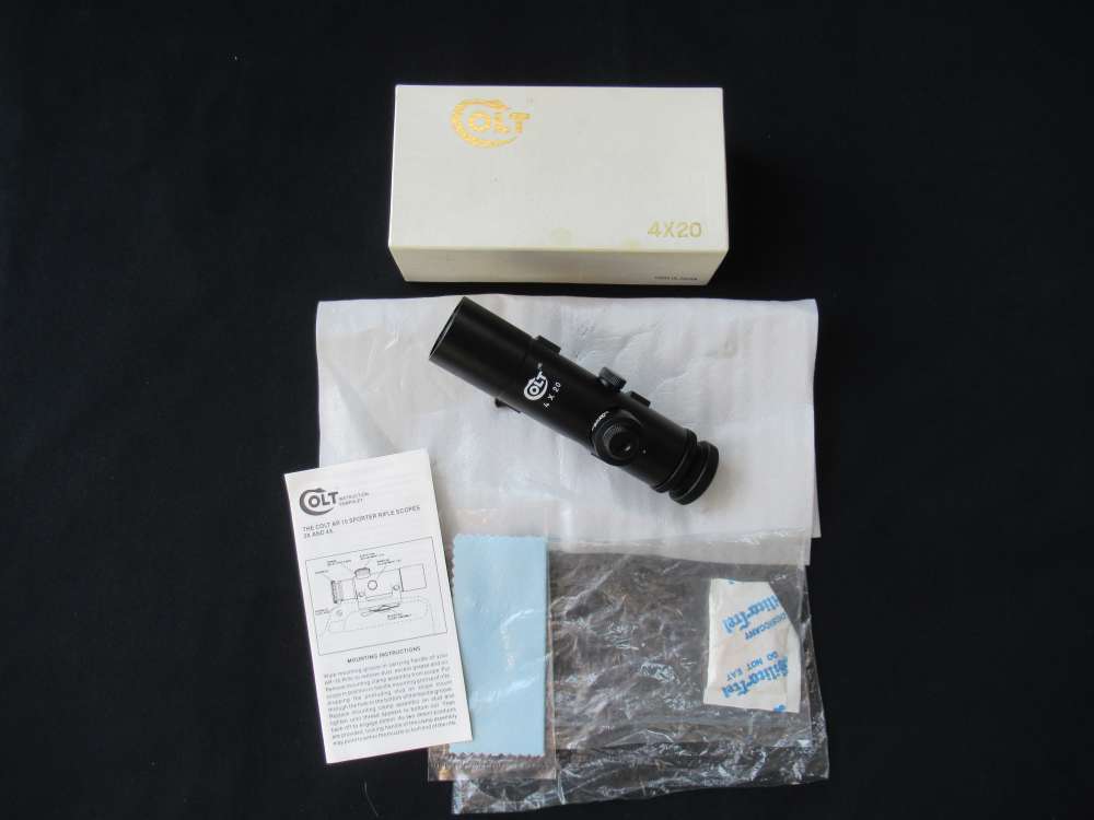 Superb Colt AR 15 4 x 20 Sporter Rifle Scope Mint in Box with Papers Nice!-img-0