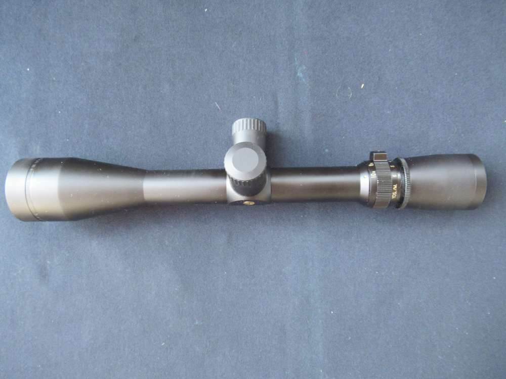 Leupold Vari-XIII 3.5 x 10 x 40 Standard Police Duplex Reticle Scope As New-img-1