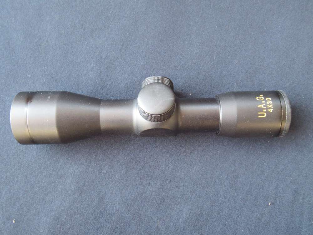 Shooter Dealer AR 15 Scope Lot of 3 U.A.G. BEC Leapers with Accessories-img-3