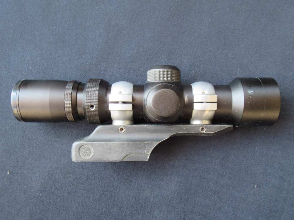 Shooter Dealer AR 15 Scope Lot of 3 U.A.G. BEC Leapers with Accessories-img-2