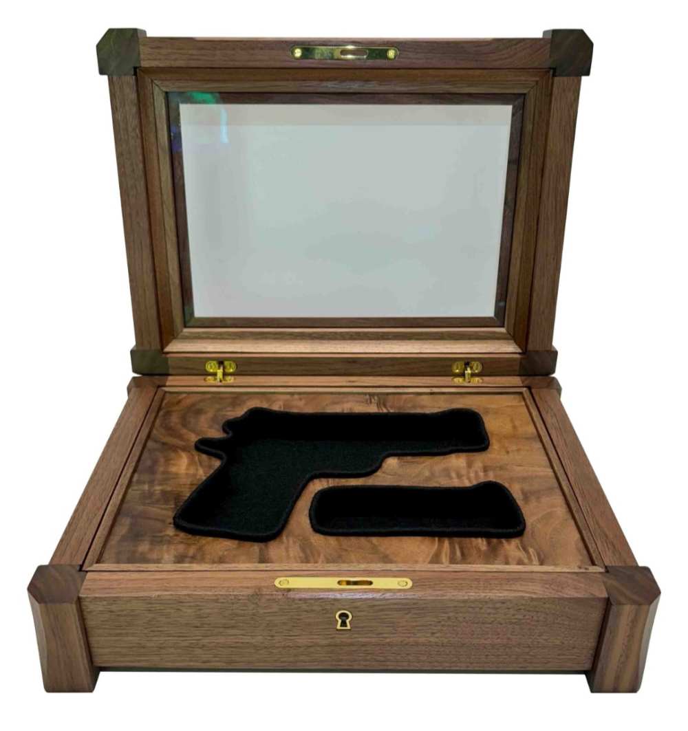 ONE OF ONE Wilson Combat 1776 Patriot SFX9 w/ COA & Display Case-img-1