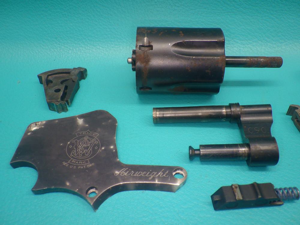 Smith & Wesson Model 442-2 .38 Spl 1.8" Bbl Revolver Repair Parts-img-1