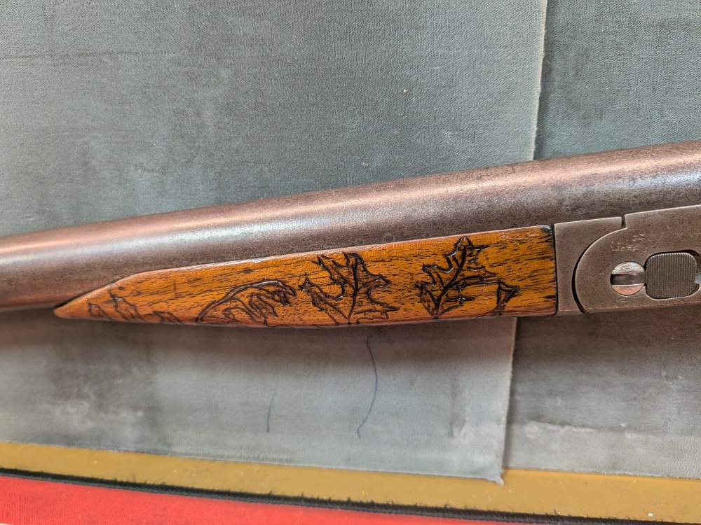 Harrington & Richardson 12gauge Single Shot - Custom Hand-Carved Deer Scene-img-6