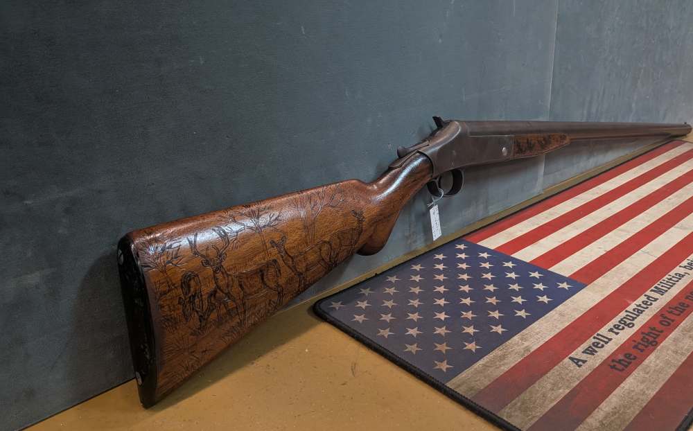 Harrington & Richardson 12gauge Single Shot - Custom Hand-Carved Deer Scene-img-1