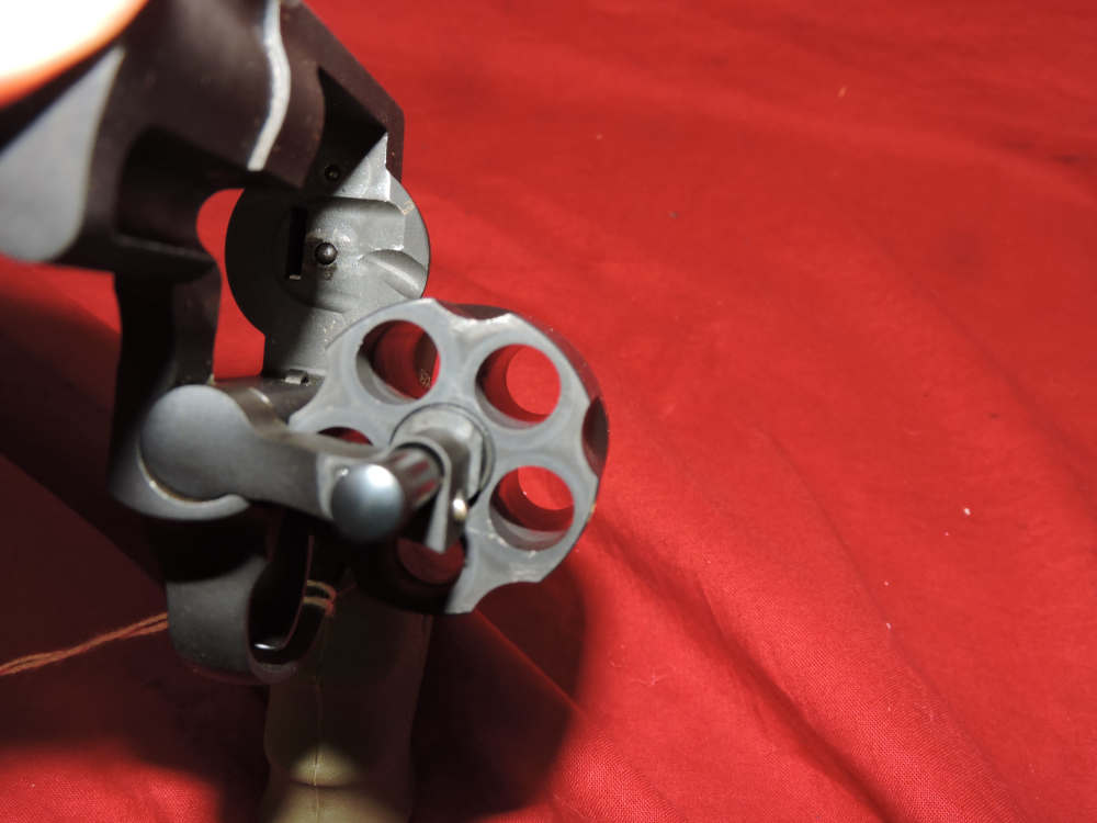 Taurus 85 38spl-img-6