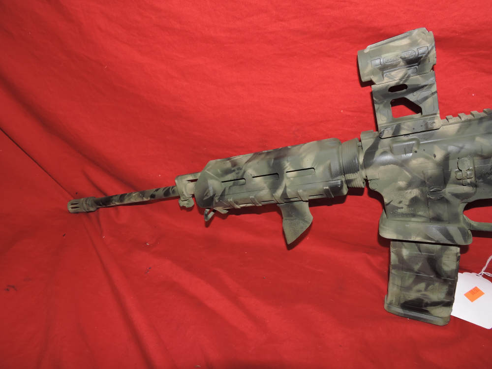Bushmaster XM-15 5.56 with holosun ARO ar-15-img-8