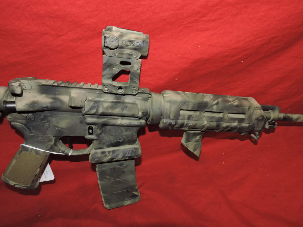 Bushmaster XM-15 5.56 with holosun ARO ar-15-img-3