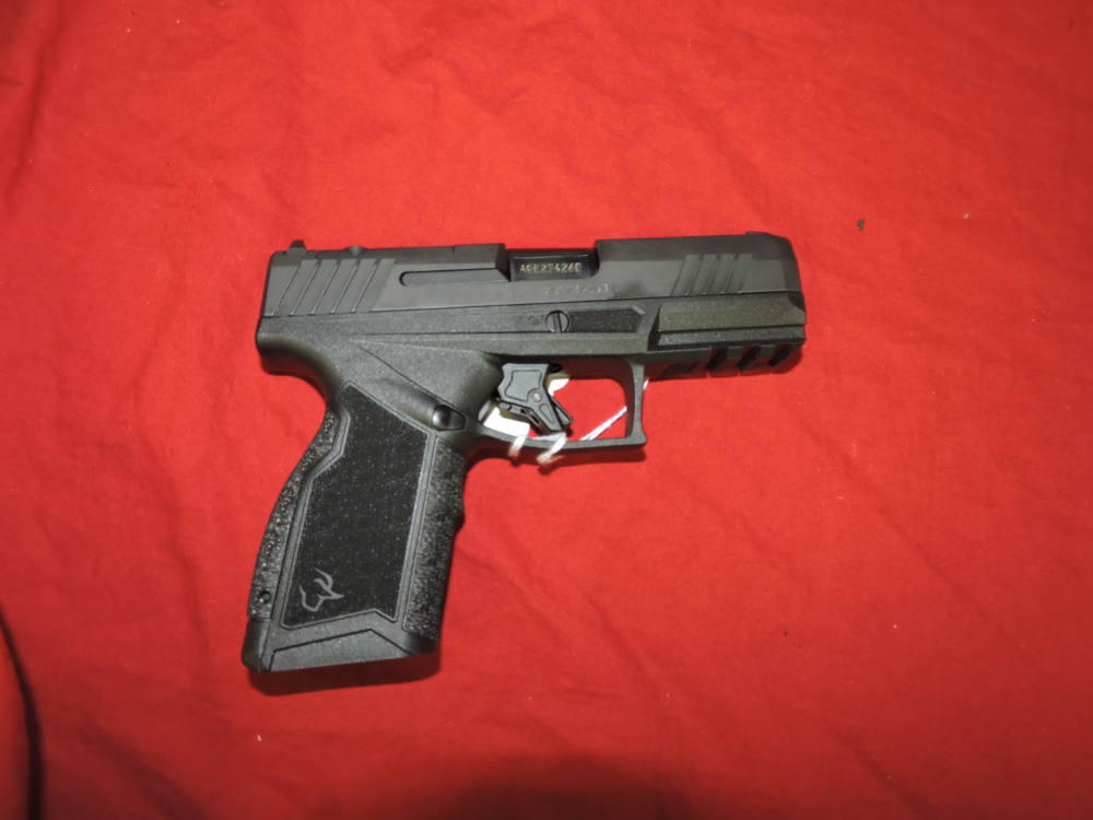 Taurus GX4 9mm-img-0