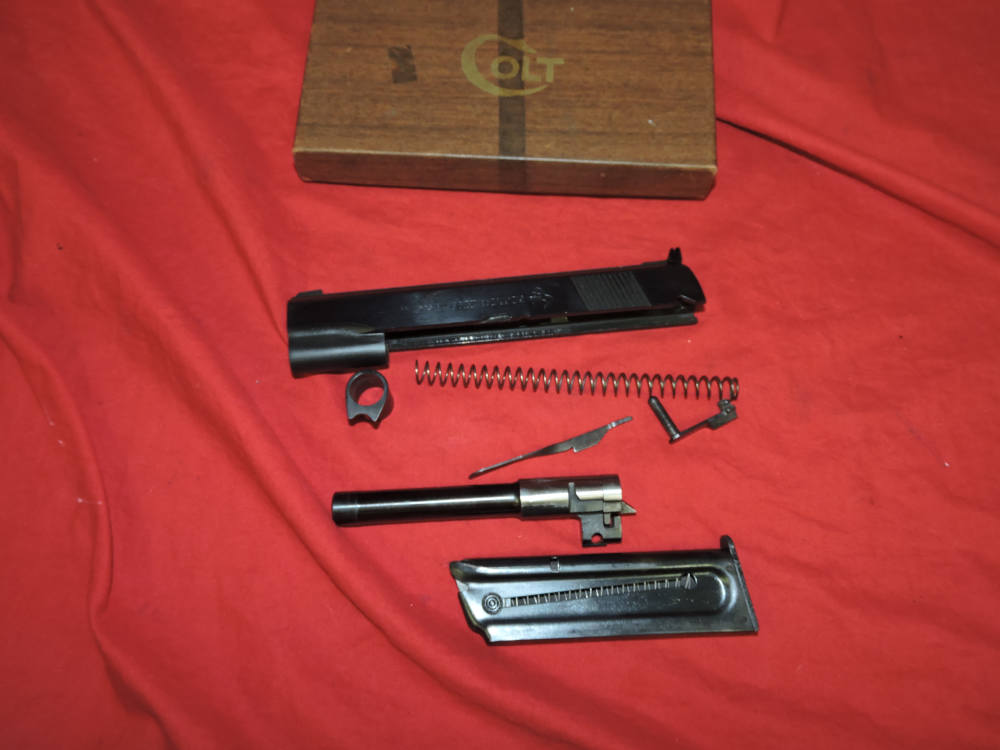 Colt 1911 22lr Conversion kit w/ box-img-3