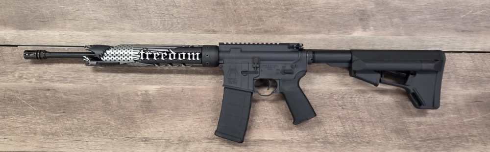 PRE-OWNED - Spike's Tactical ST-15 FREEDOM Matte Black/Polished 5.56 NATO-img-1