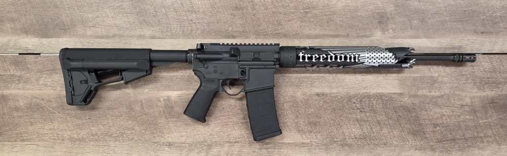 PRE-OWNED - Spike's Tactical ST-15 FREEDOM Matte Black/Polished 5.56 NATO-img-0