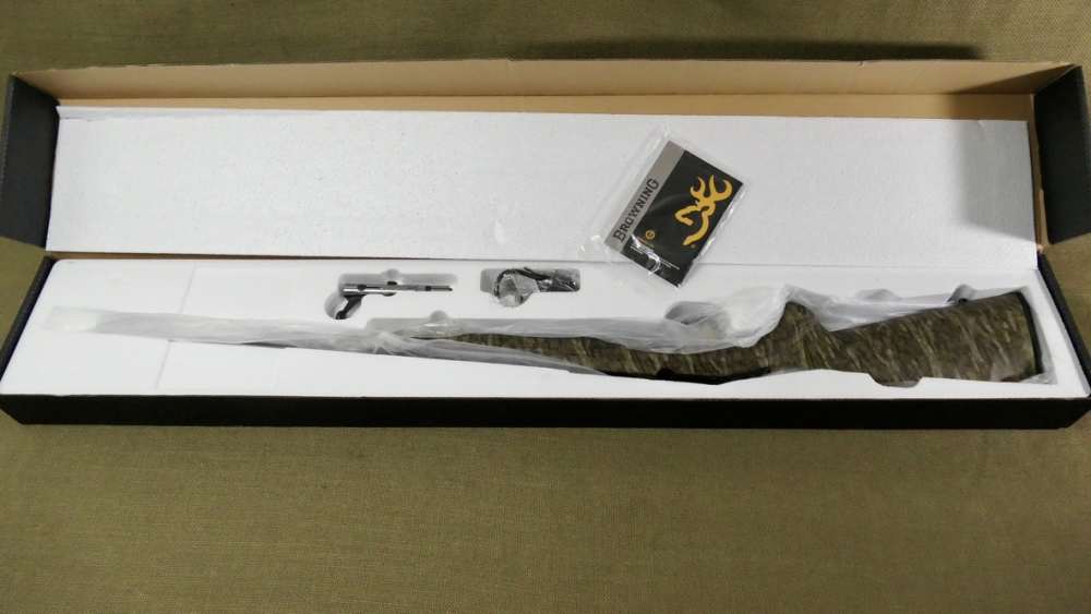 Browning - T-Bolt Mossy Oak Bottomland Target/Varmint Sporter - 22 WMR -img-21
