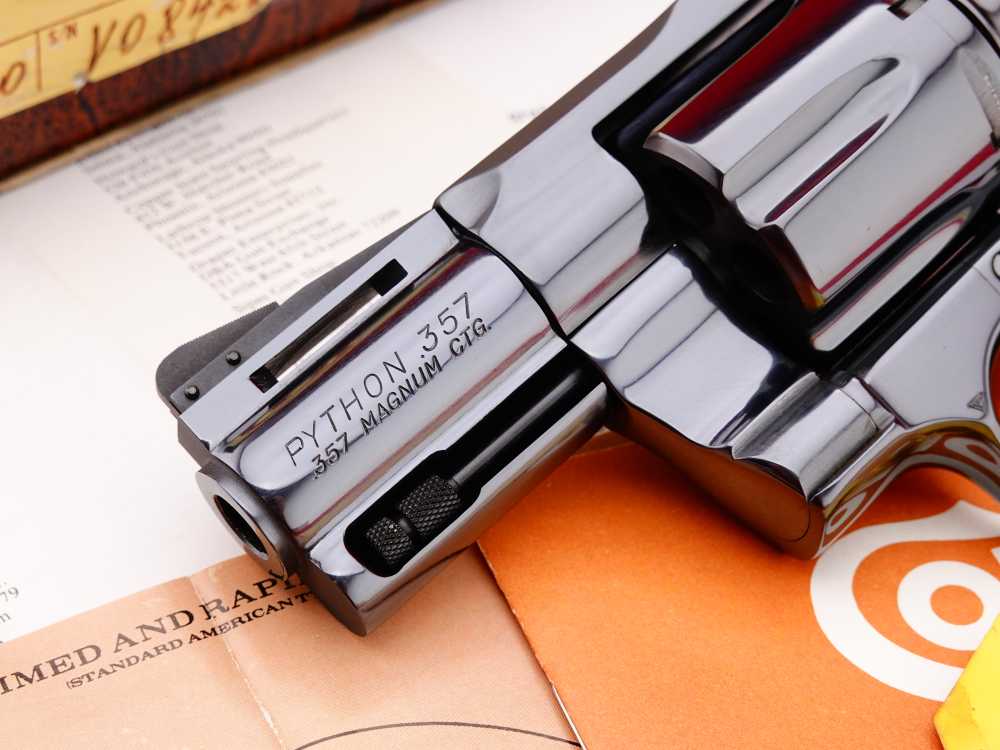 MUSEUM GRADE 1978 COLT PYTHON 2.5" DELUXE ROYAL BLUE .357 MAGNUM 100% NOS-img-3