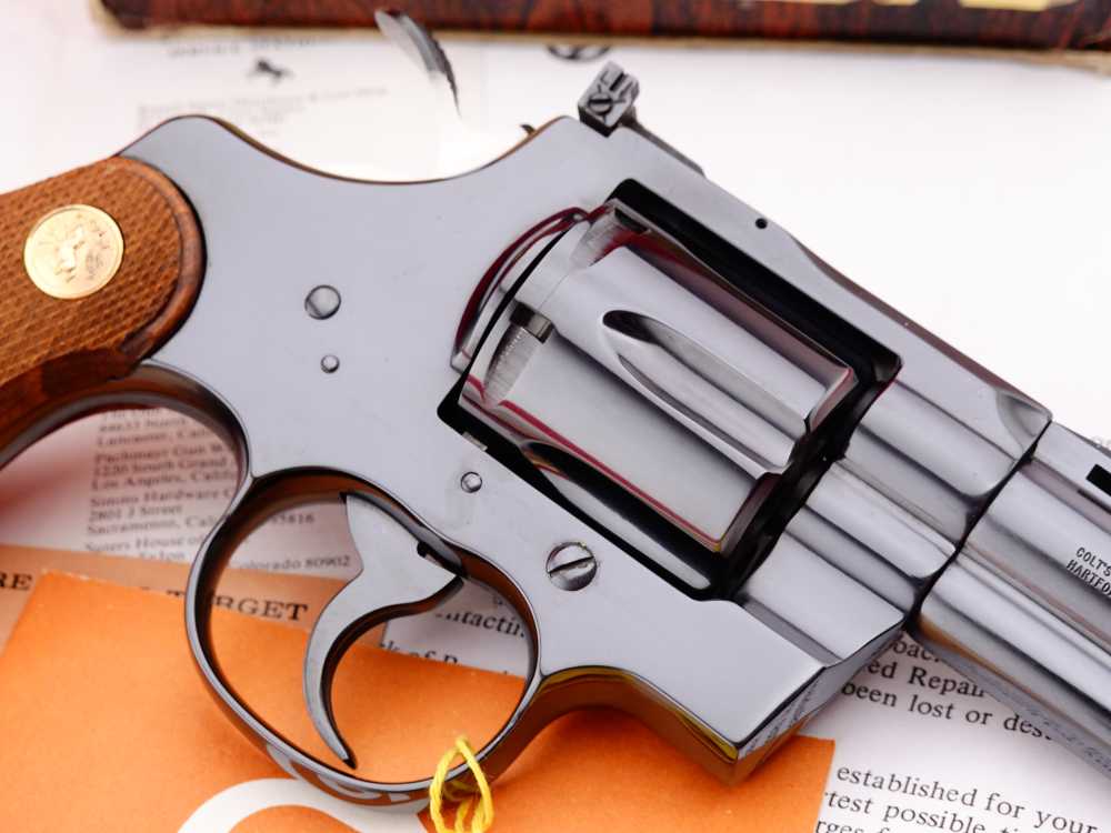 MUSEUM GRADE 1978 COLT PYTHON 2.5" DELUXE ROYAL BLUE .357 MAGNUM 100% NOS-img-11