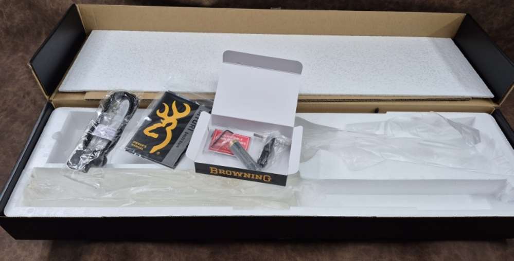 NIB BROWNING CX ADJ 12GA 32" BOX-img-16